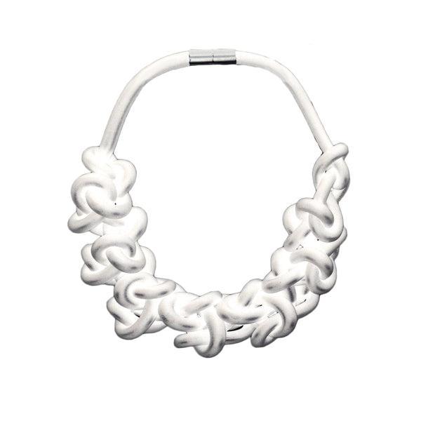 Rubber neckpieces, white